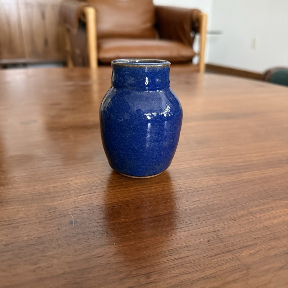 Signed McKee Studio Signed Pottery Stoneware Vase Blue Glaze Hand Thrown 4"